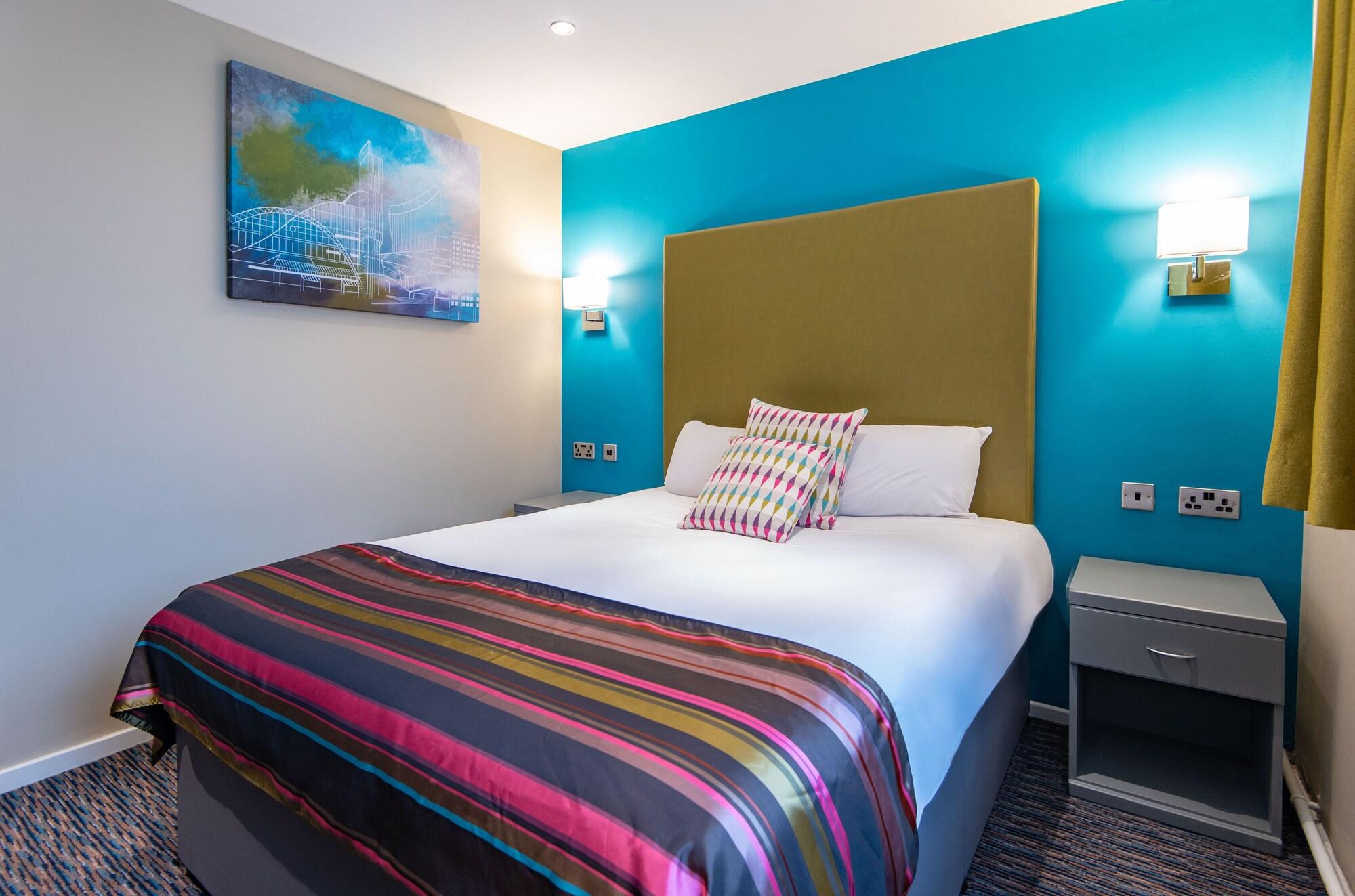 The Victoria Hotel Manchester By Compass Hospitality Oldham Esterno foto