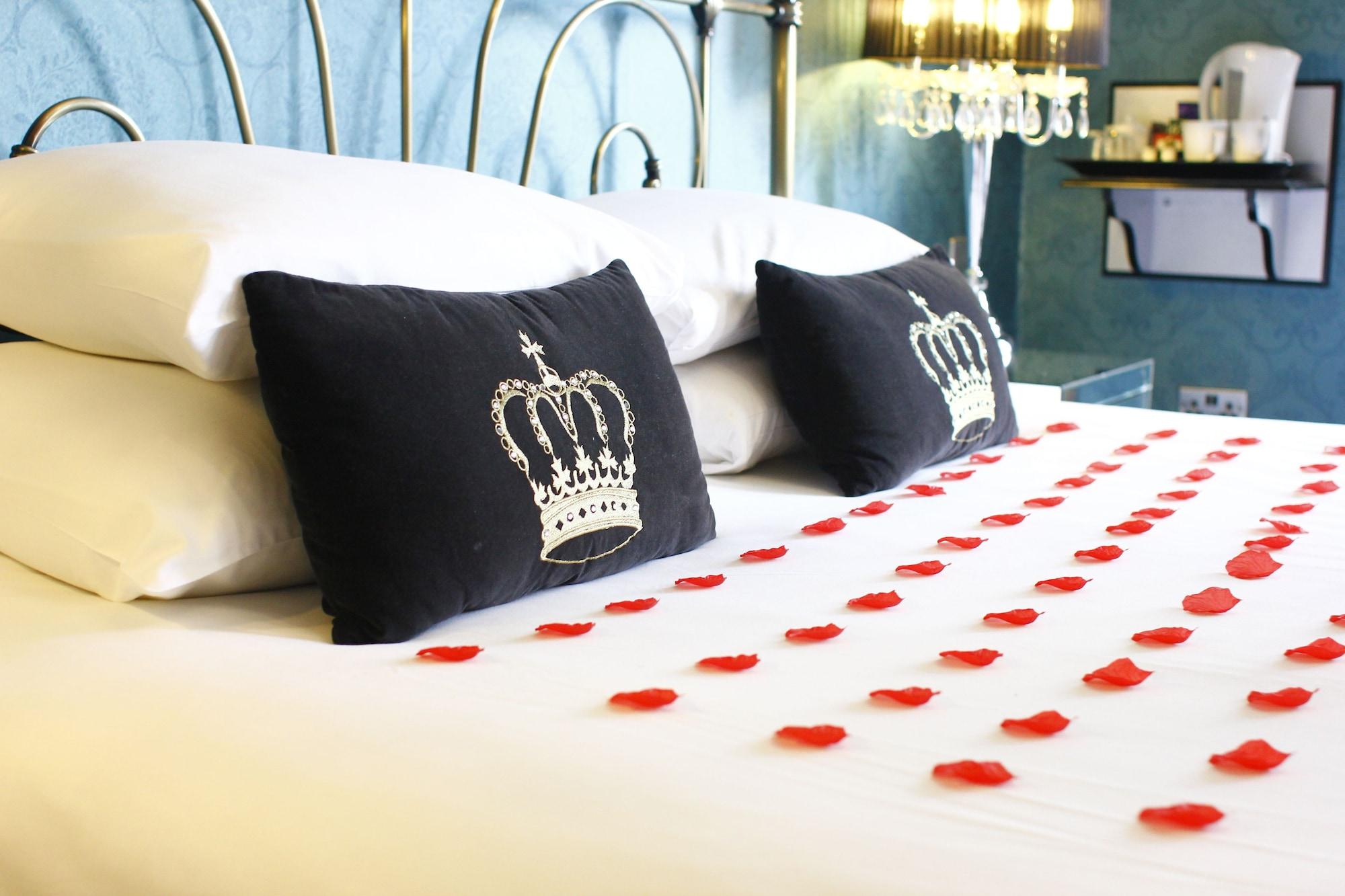 The Victoria Hotel Manchester By Compass Hospitality Oldham Esterno foto