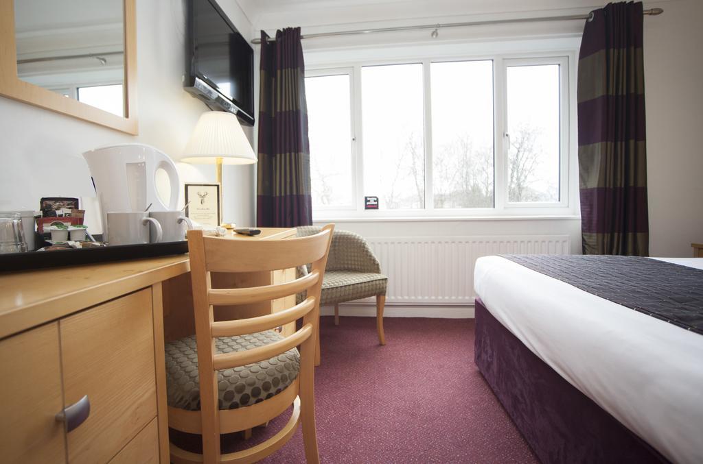 The Victoria Hotel Manchester By Compass Hospitality Oldham Esterno foto